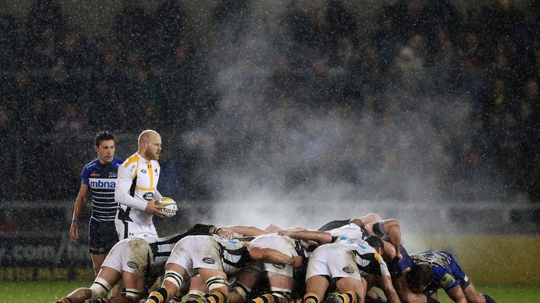 Joe Simpson prepares to feed a scrum