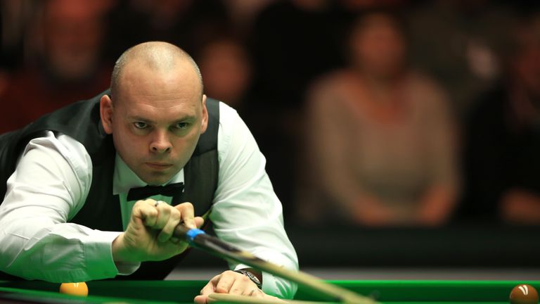 Stuart Bingham during his match against Ding Junhui at the Dafabet Masters 2016 at Alexandra Palace, London.