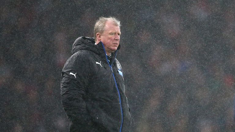 Steve McClaren looks on during the Barclays Premier League match between Arsenal and Newcastle United