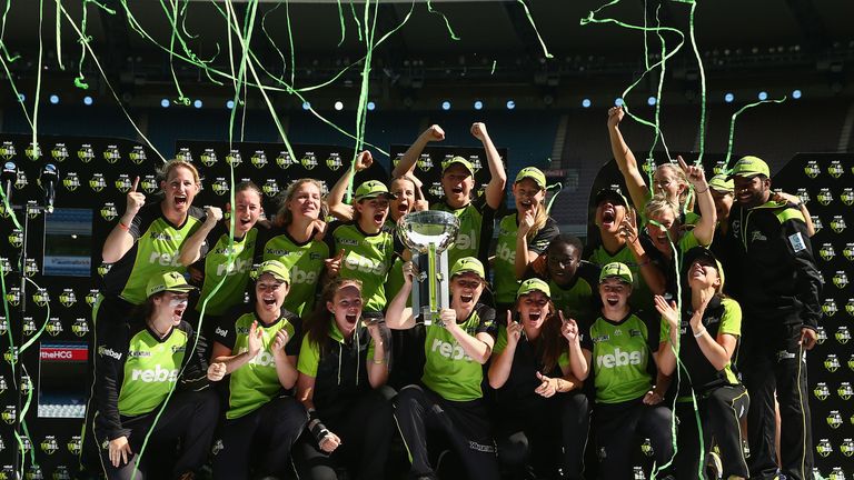 Sydney Thunder celebrate their three-wicket triumph