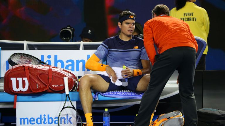 Milos Raonic receives medical attention in his semi-final against Andy Murray at the 2016 Australian Open