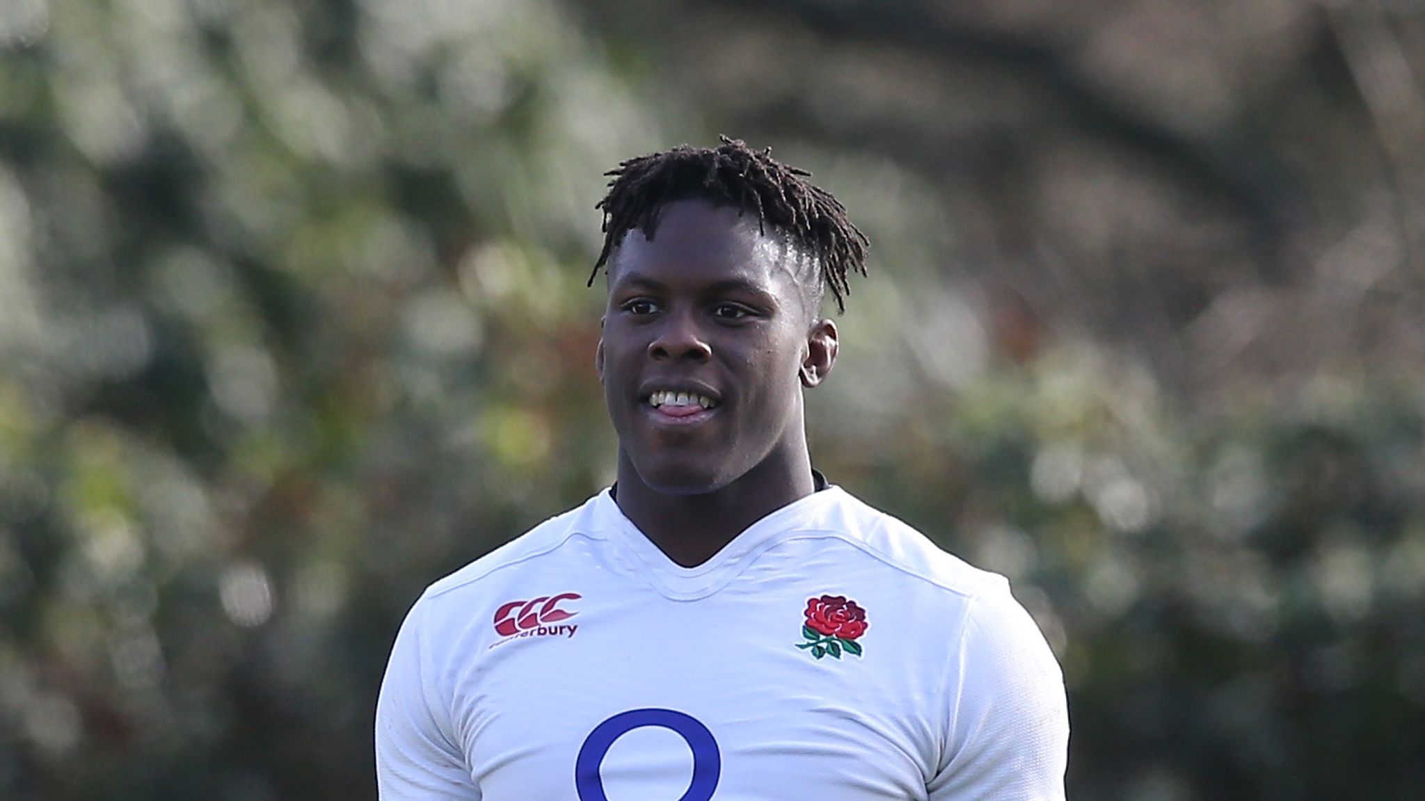 Maro Itoje tells Premiership Rugby: Give us a reason to stay in England