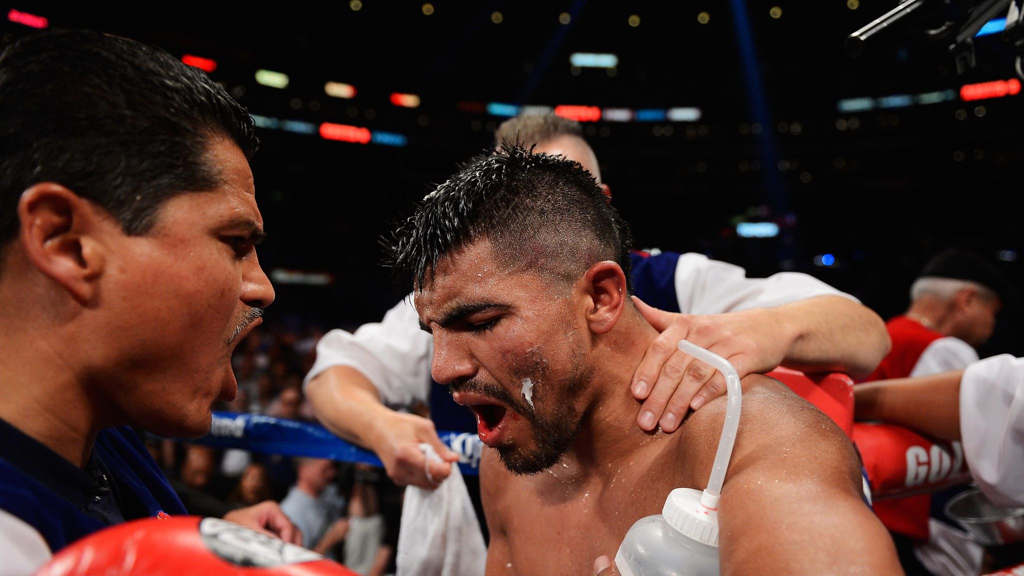 Scott Quigg joins Muhammad Ali and Ricky Burns in the 'broken jaw club
