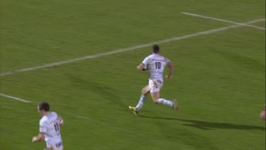 Carter scores first Racing 92 try