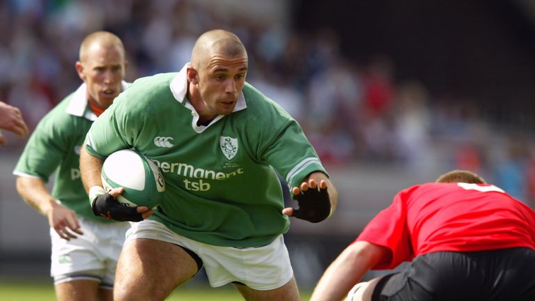 Alan Quinlan of Ireland runs with the ball during the Rugby Union International match v Wales held on August 16, 2003