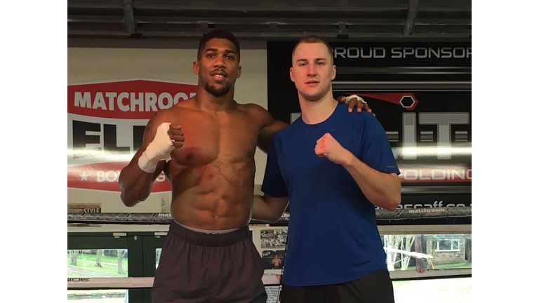 Anthony Joshua poses with sparring partner Otto Wallin (picture courtesy of Anthony Joshua's official Twitter account)