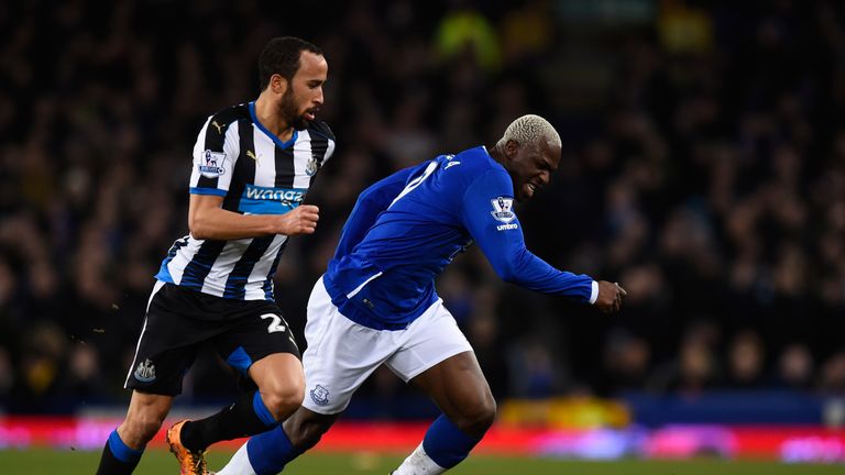 Arouna Kone of Everton is pursued by Andros Townsend of Newcastle United during the Barclays Premier League match at Goodison Park on February 3, 2016
