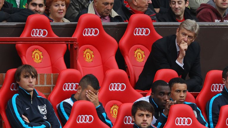 MANCHESTER, ENGLAND - AUGUST 28:  Arsene Wenger the manager of Arsenal looks on during the Barclays Premier League match between Manchester United and Arse