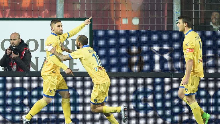FROSINONE, ITALY - FEBRUARY 03:  Federico Dionisi of Frosinone celebrates after scoring goal 1-0 during the Serie A match between Frosinone Calcio and Bolo