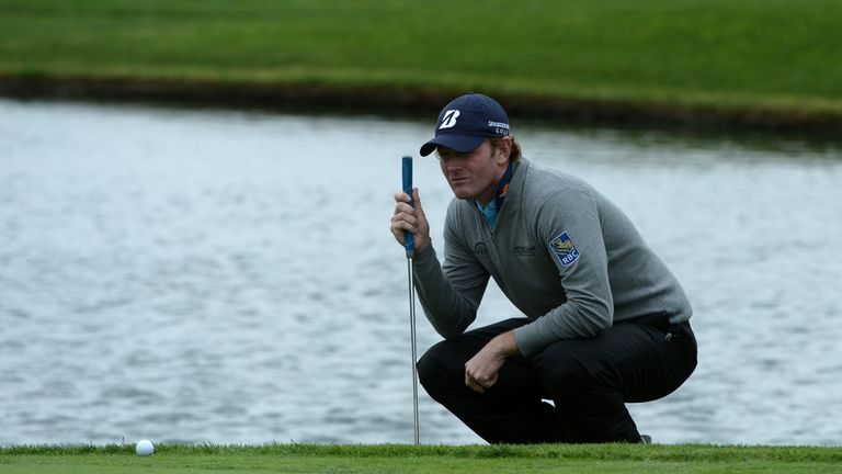 Snedeker made 14 of 14 putts from 10 feet or less