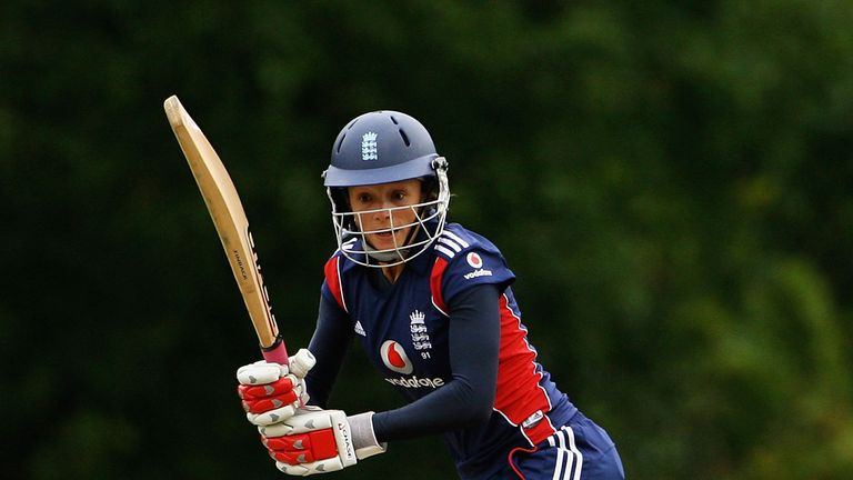 ARUNDEL, UNITED KINGDOM - SEPTEMBER 07:  Caroline Atkins of England in action during the One Day International between England Women and India Women at Aru