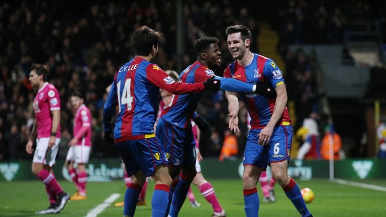 Scott Dann (R) of Crystal Palace celebrates