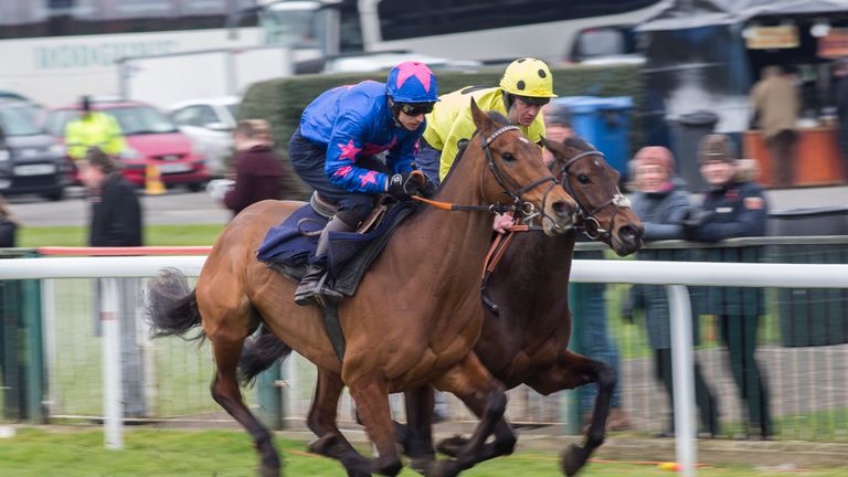 Cue Card (left) works with Morello Royale