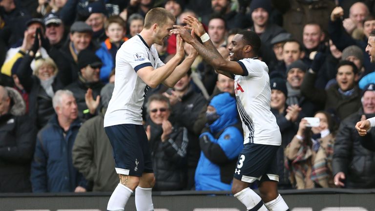 Tottenham Hotspur's English defender Danny Rose (R) celebrates with Eric Dier 