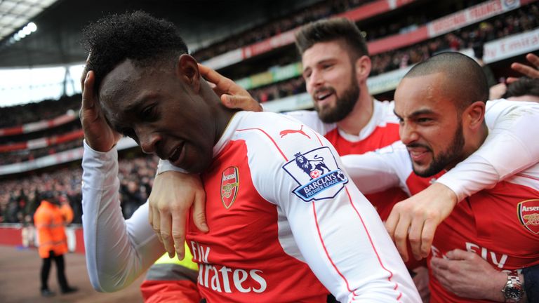 Danny Welbeck goal celeb, Olivier Giroud, Theo Walcott, Arsenal v Leicester City, Premier League, Emirates Stadium