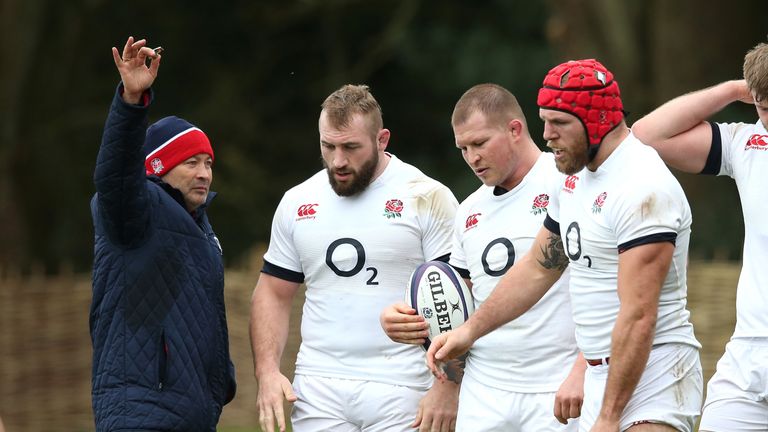 Eddie Jones  issues instructions during the England training session