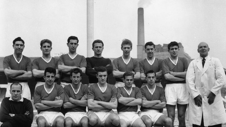 Freddie Goodwin (back row, third from the left) with United's squad of 1958