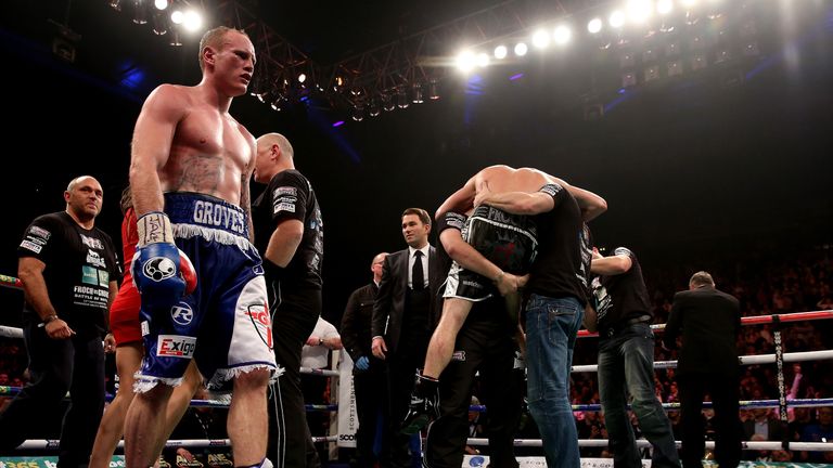 George Groves (L) nearly upset Carl Froch