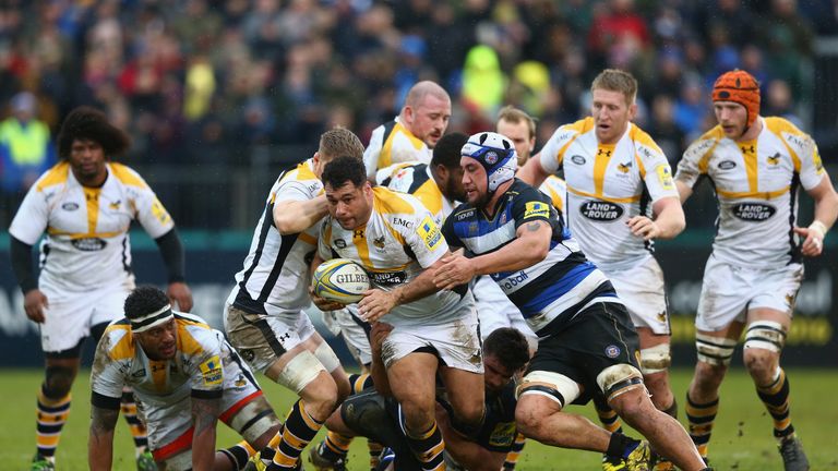 George Smith of Wasps makes a break against Bath