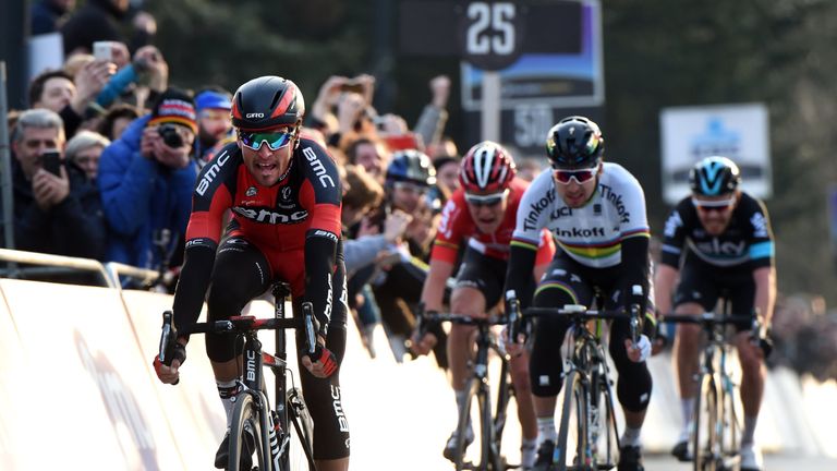 Greg Van Avermaet wins the 2016 Omloop Het Nieuwsblad ahead of Peter Sagan, Tiesj Benoot, Luke Rowe