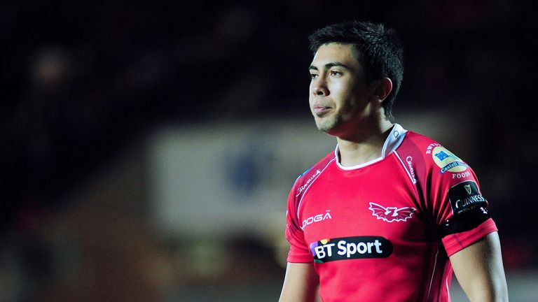 Jacob Cowley of the Scarlets