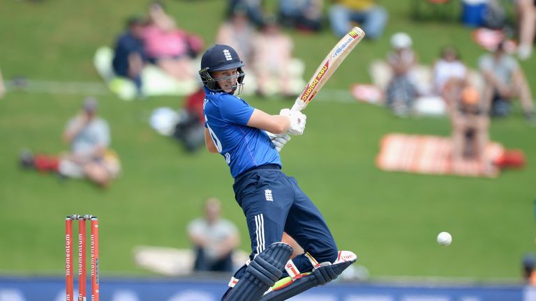 Joe Root of England bats during the 3rd Momentum ODI match between South Africa and England at Supersport Park in Centurion
