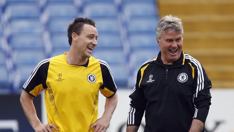 Hiddink says Terry remains fully committed to the Chelsea cause