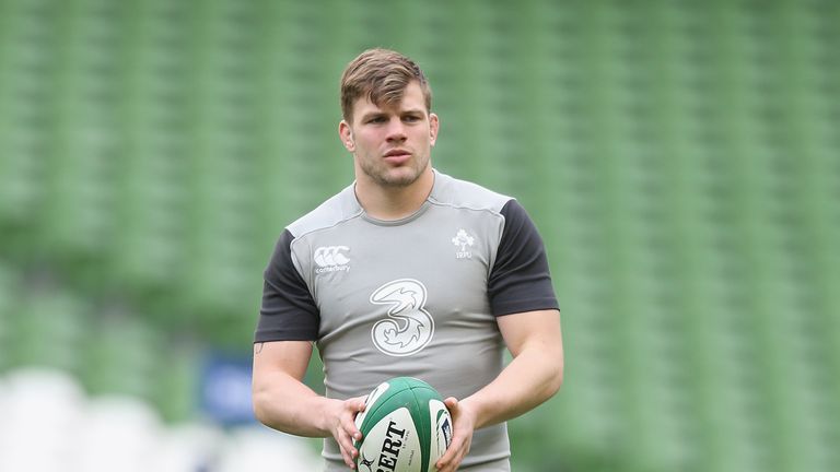 Jordi Murphy has been called into the Ireland squad to replace Sean O'Brien