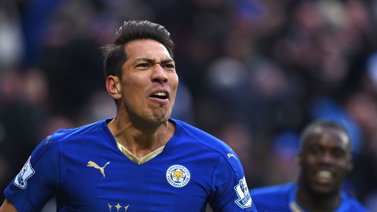 Leicester striker Leonardo Ulloa celebrates