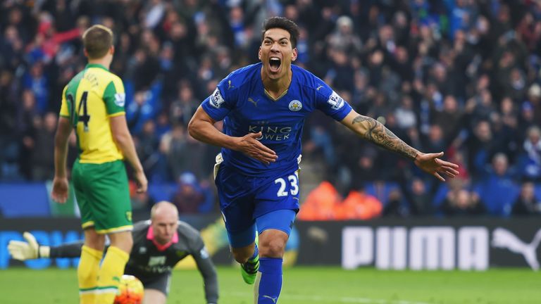 Leonardo Ulloa of Leicester celebrates after scoring the late winner against Norwich