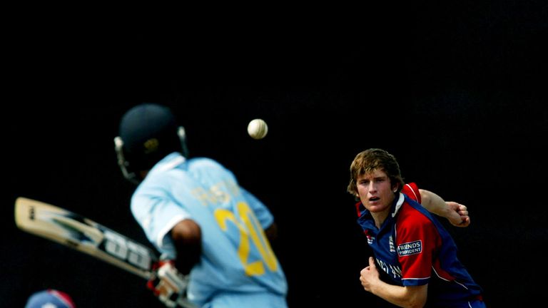 KUALA LUMPUR, MALAYSIA - FEBRUARY 24: Liam Dawson of England bowls against Tanmay Kumar Srivastava of India during the ICC U/19 Cricket World Cup quarter f