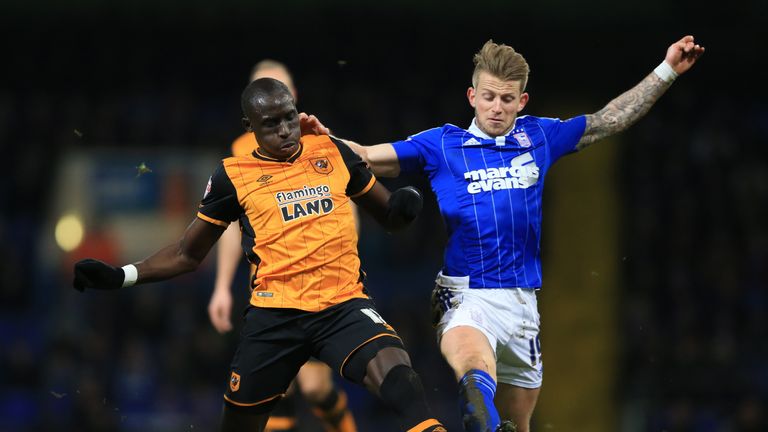 Ipswich Town's Luke Hyam (right) and Hull City's Mohamed Diame battle for the ball during the Sky Bet Championship match at Portman Road, Ipswich