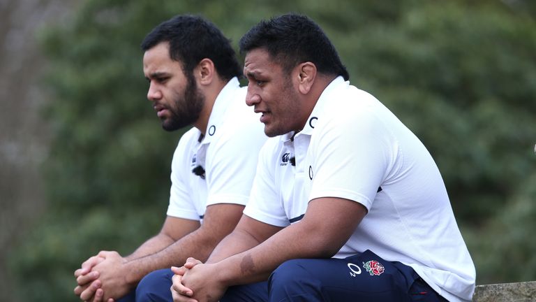 Mako (R) and brother Billy Vunipola have signed new Saracens contracts