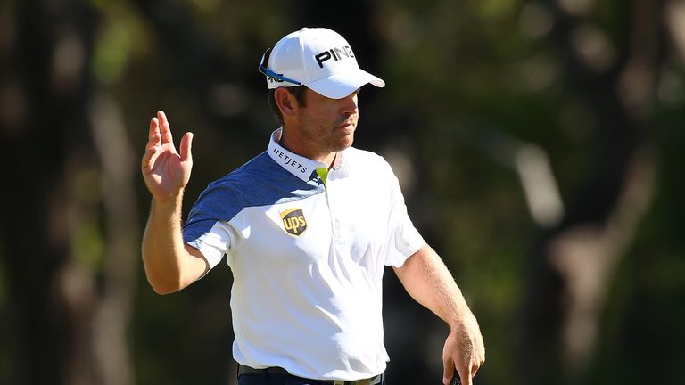 Louis Oosthuizen saw his lead cut from three to one in the final stages
