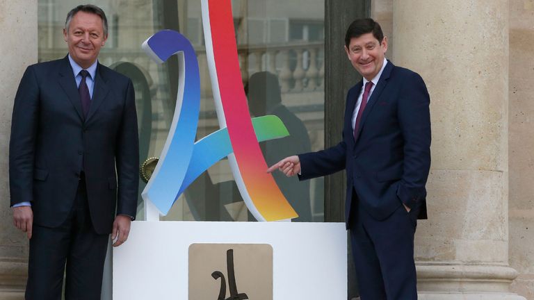 Paris team unveil logo for 2024 Olympics