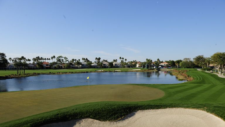 PALM BEACH GARDENS, FL - MARCH 06:  A view of the 15th hole at PGA National Resort And Spa on March 6, 2010 in Palm Beach Gardens, Florida.  (Photo by Sam 