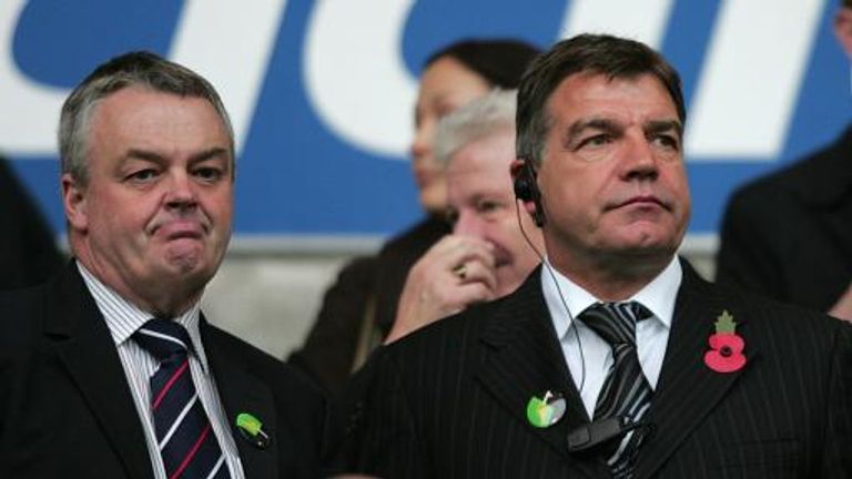 Bolton Wanderers manager Sam Allardyce (right) with chairman Phil Gartside