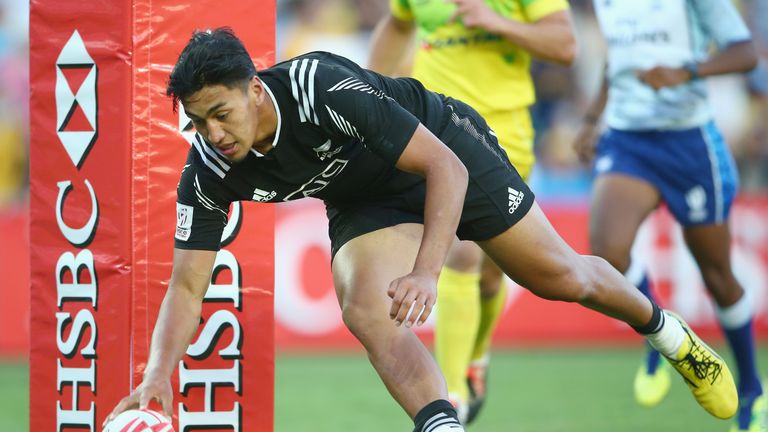 Rieko Ioane of New Zealand scores a try during the 2016 Sydney Sevens cup final match between Australia and New Zealand  