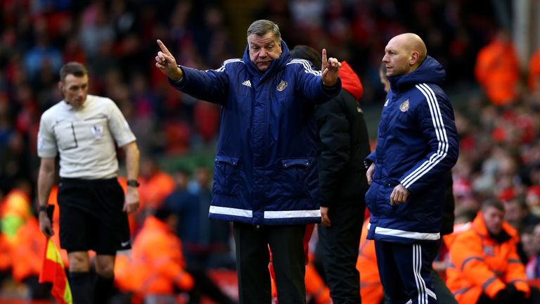 Sunderland boss Sam Allardyce dishes out instructions from the Anfield touchline