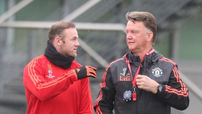 Wayne Rooney, Louis van Gaal, Manchester United training