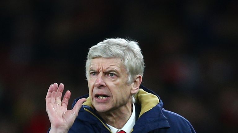 Arsene Wenger says the rest of the country are behind Leicester