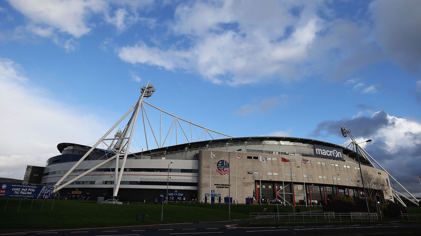 Bolton Wanderers to wear commemorative kit against Ipswich Town ...