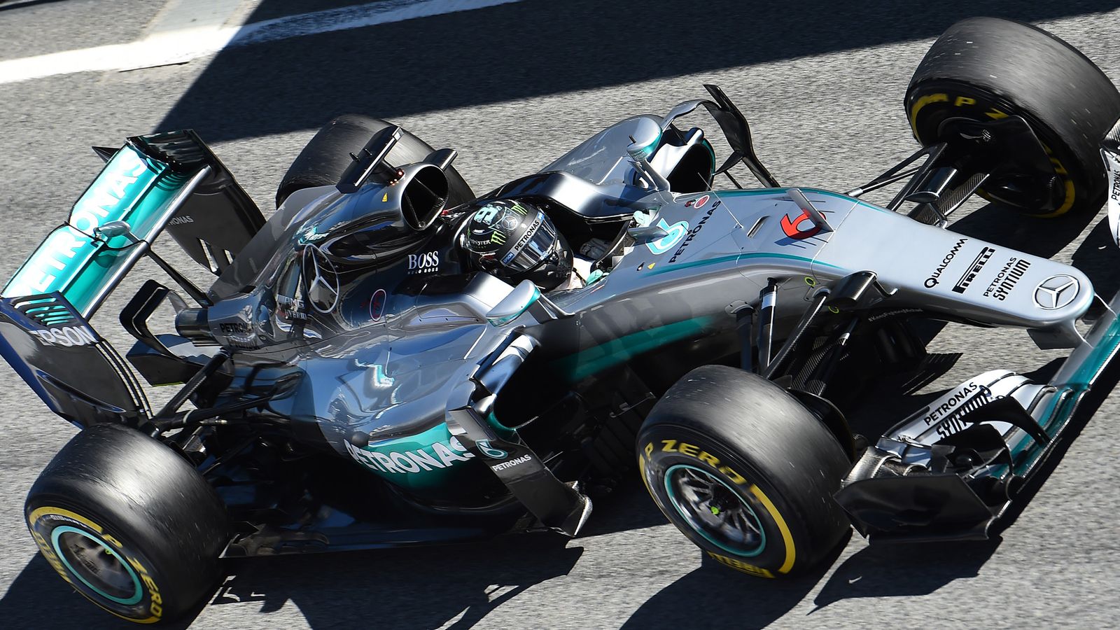 w07-f1-testing-rosberg_3424187