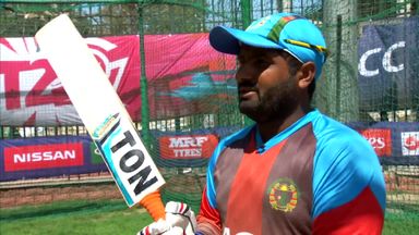 Shahzad teaches Key the helicopter