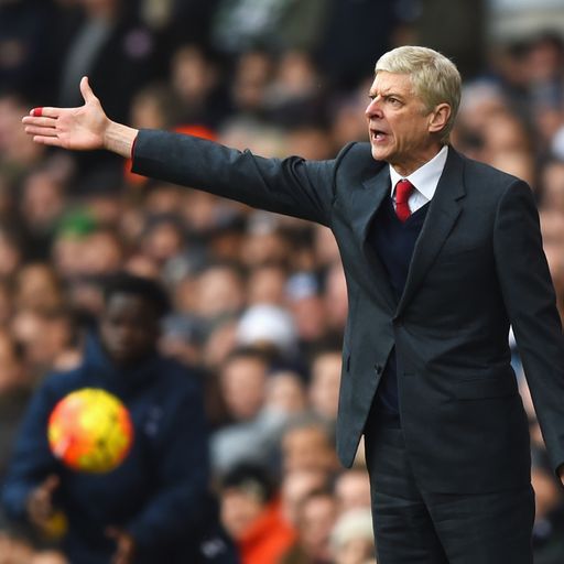 Wenger disappointed by crowd