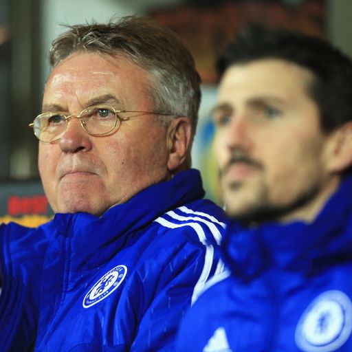 Hiddink writes off top four