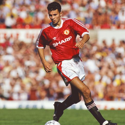 Giggs leaves Man utd