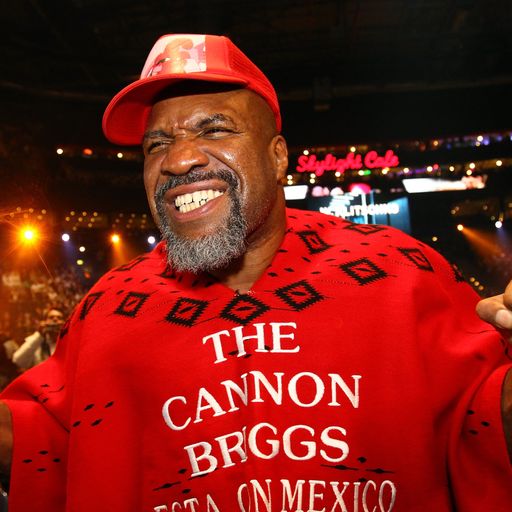 Briggs chases British trio