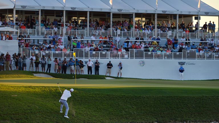 Scott's second to 18 narrowly avoided the water hazard