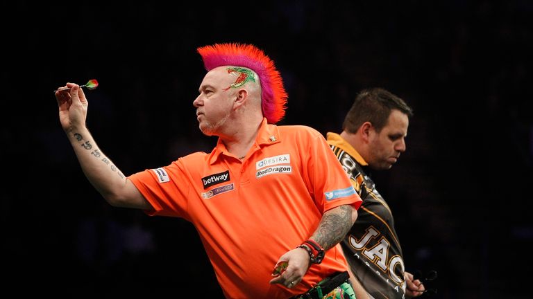 BETWAY PREMIER LEAGUE DARTS 2016.MOTORPOINT ARENA,NOTTINGHAM.PIC;LAWRENCE LUSTIG.PETER WRIGHT V ADRIAN LEWIS.PETER WRIGHT IN ACTION
